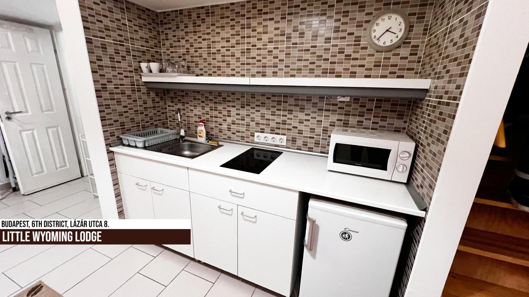 Little Americas Wyoming Lodge Apartment Budapest Exteriör bild