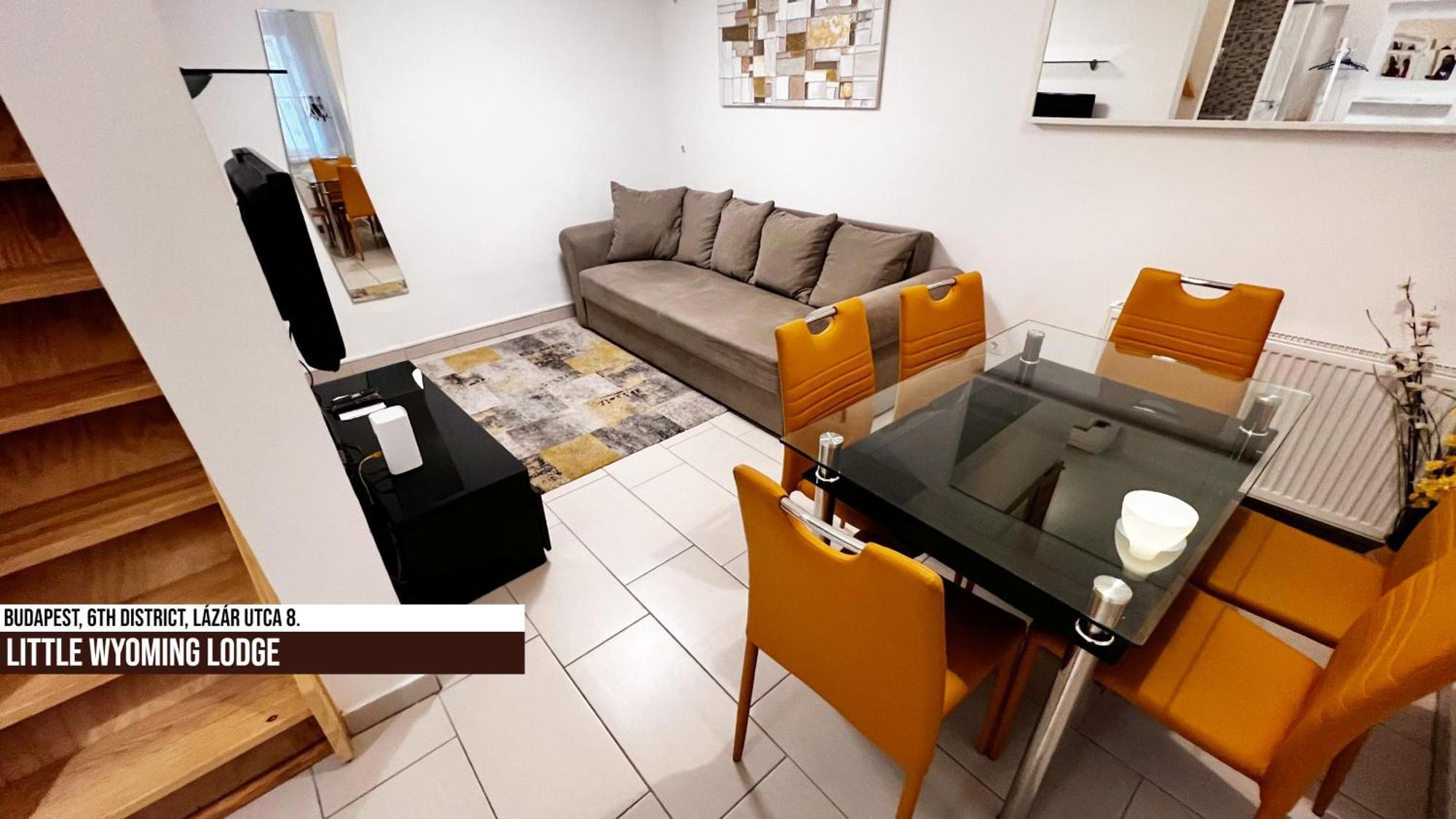 Little Americas Wyoming Lodge Apartment Budapest Exteriör bild