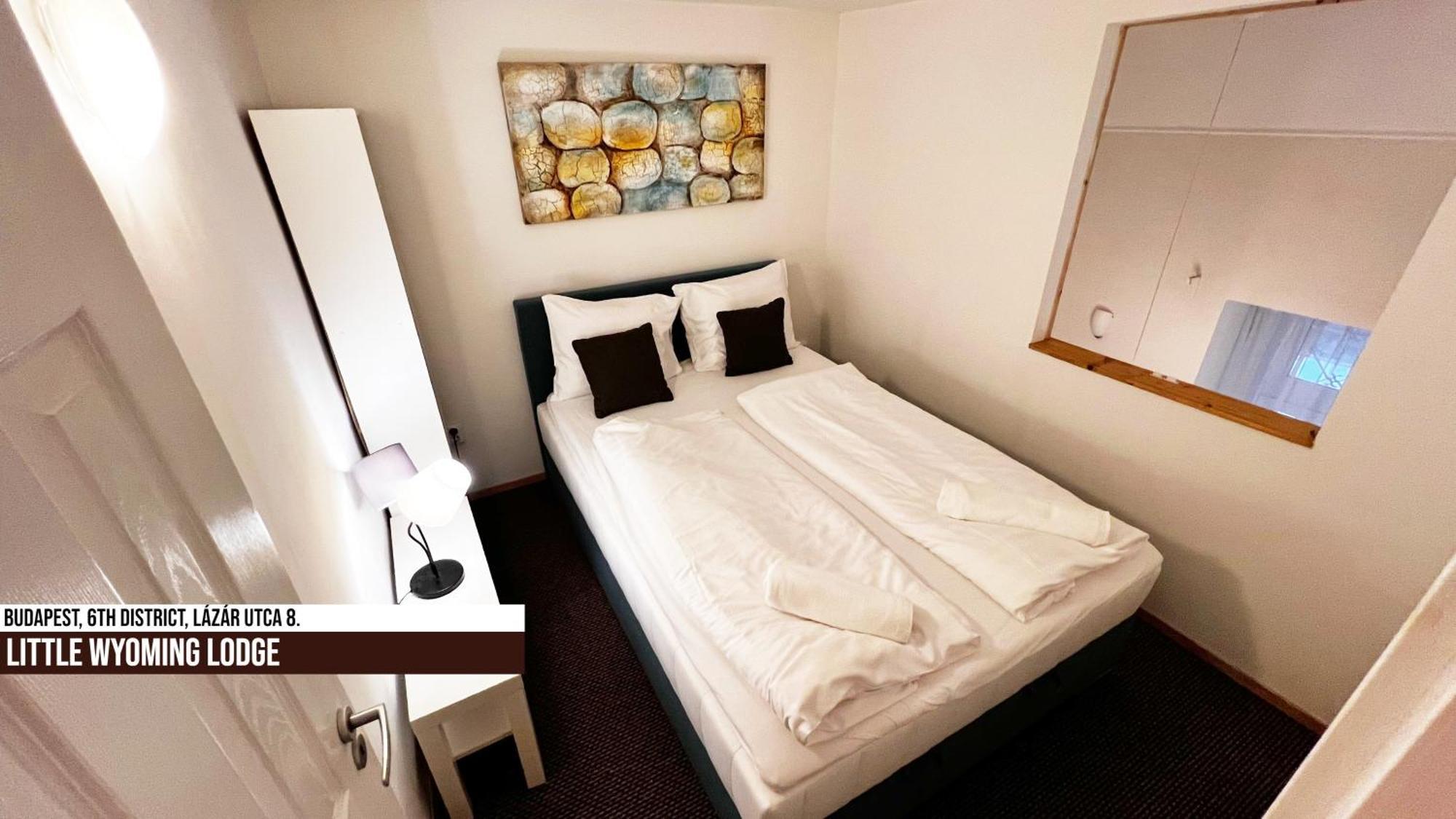 Little Americas Wyoming Lodge Apartment Budapest Exteriör bild